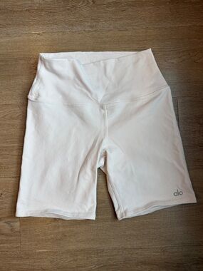 ALO Yoga Biker Shorts Size S